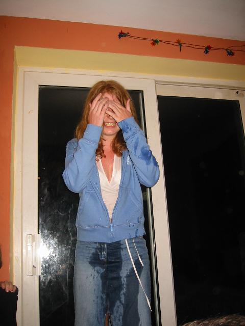 Sues has an accident